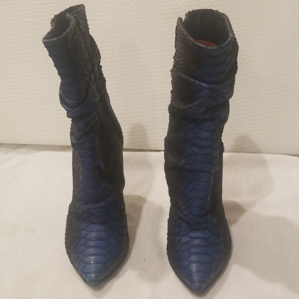 Giuseppe zanotti PYTHON BOOTS!